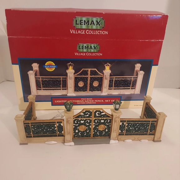 Vintage 1999 Lemax Village Collection - Lighted Victorian Gated Fence, Set of 5 - Picture 1 of 14